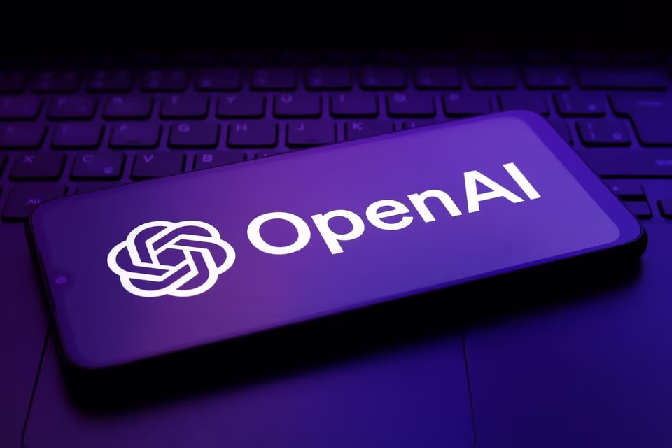 OpenAI new pocket device screenless AI context aware