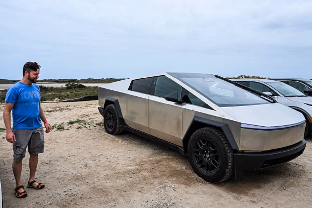 tesla cybertruck faulty steering column recall