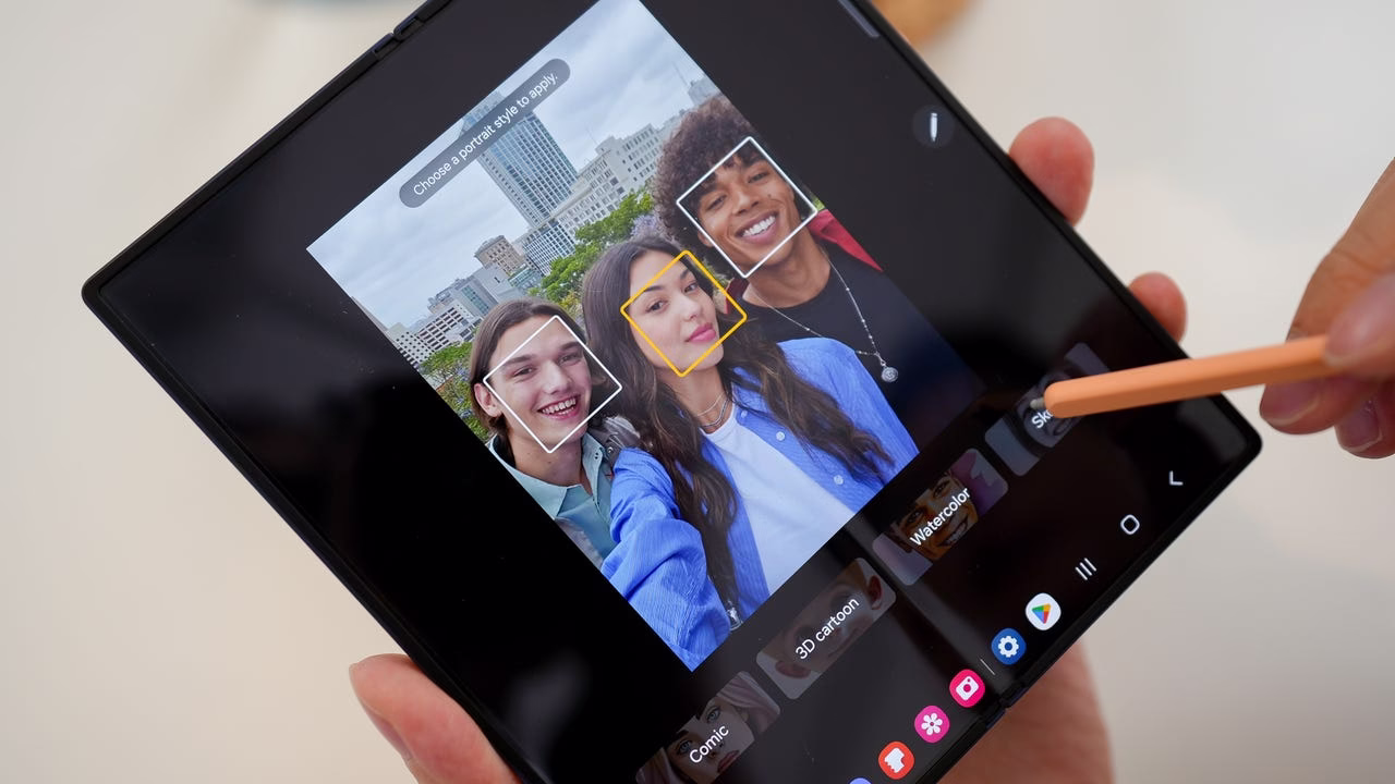 Samsung Galaxy Z Fold 6 AI features