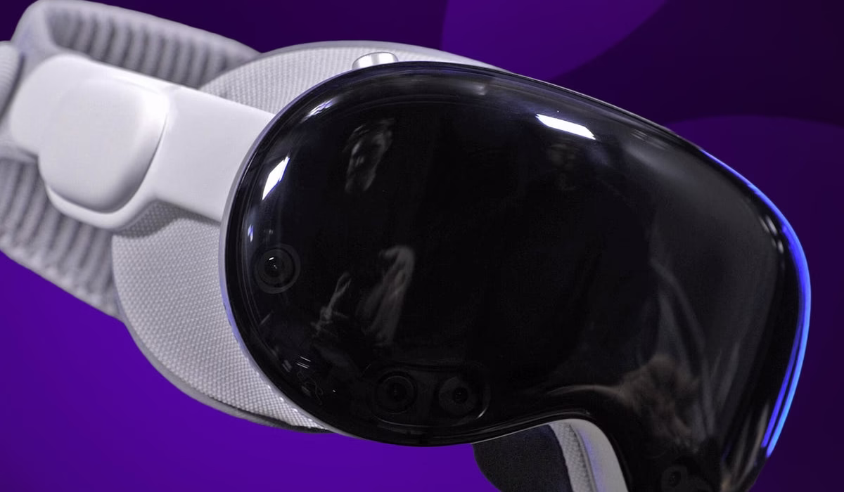 Apple Vision Pro 2 M5 chip release date